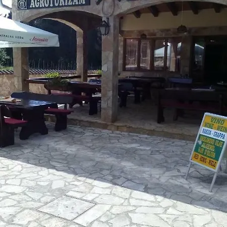 Πανσιόν Agroturizam Matosevic Vrsar